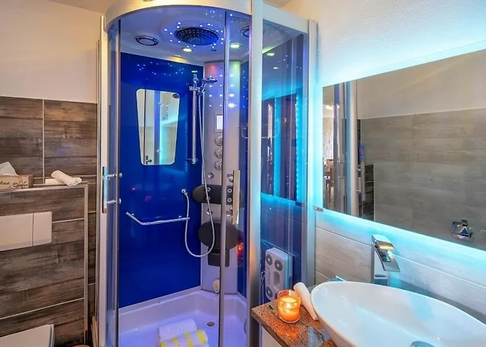 Seeidyll - Im Maarberg - In Am Шалькенмерен