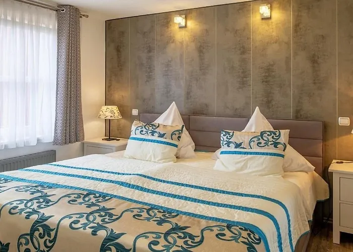 Seeidyll - Im Maarberg - In Am * Шалькенмерен